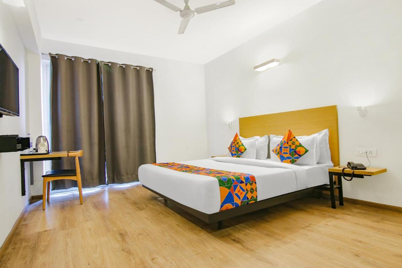 Fabhotel Infinity Stays Gurgaon Dış mekan fotoğraf