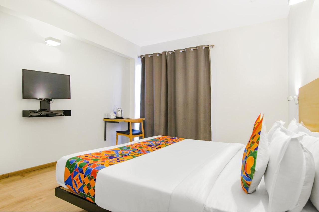 Fabhotel Infinity Stays Gurgaon Dış mekan fotoğraf